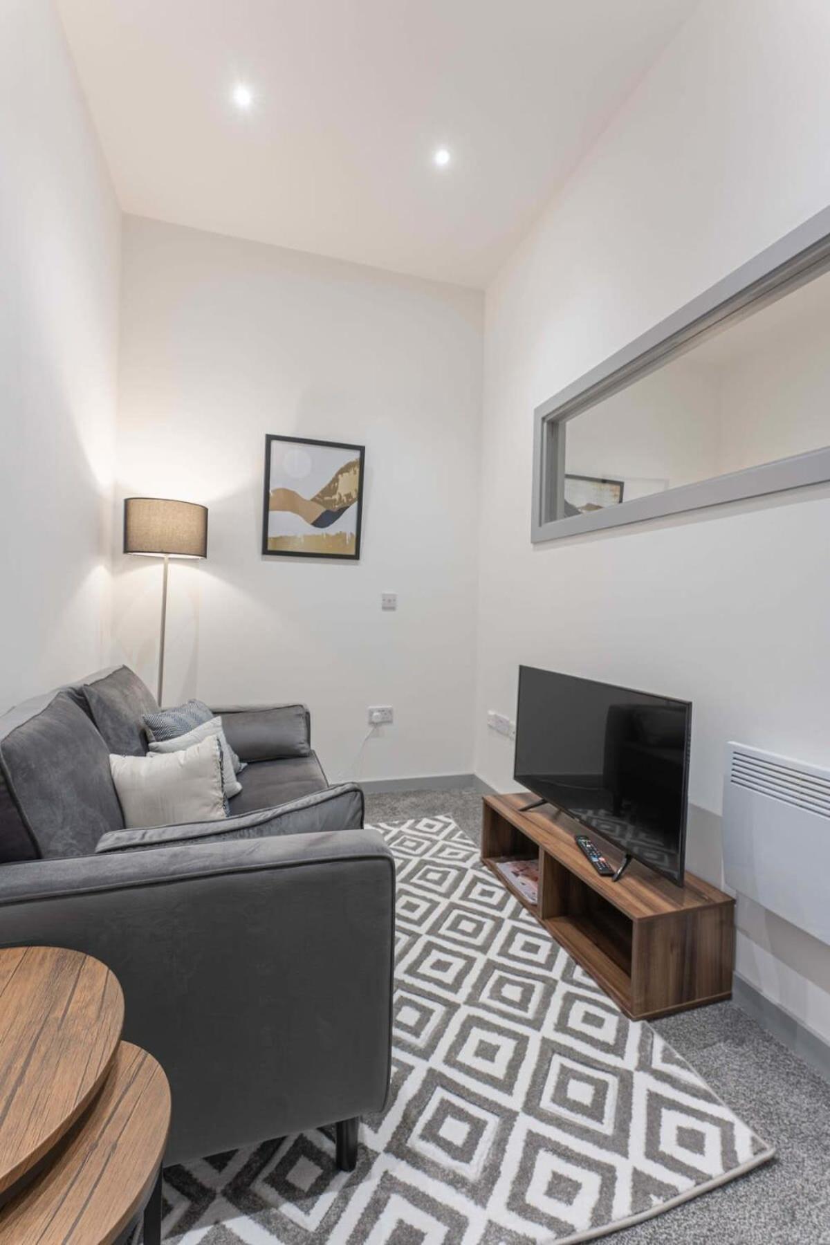 Modern 1 Bedroom Apartment In Dudley Brierley Hill Extérieur photo